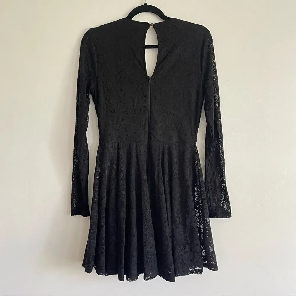 Rewind Floral Lace Black Long Sleeve Dress Women’s Size Medium